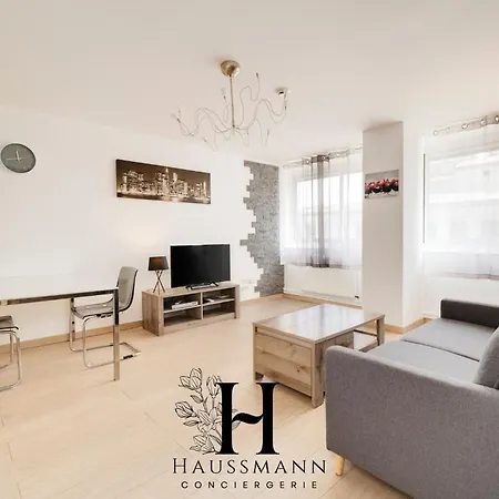 Centre Gare Climatise 아파트