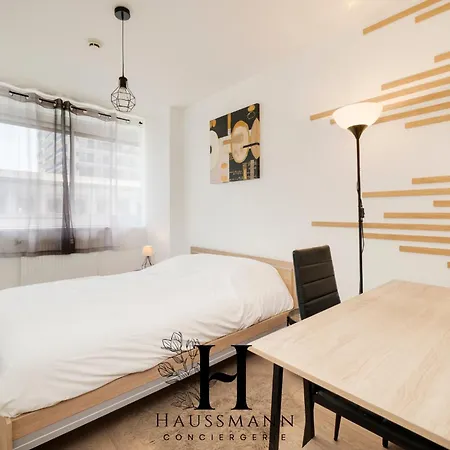 Centre Gare Climatise Apartment
