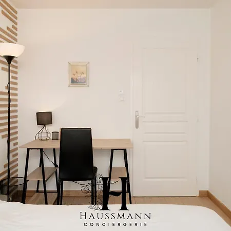Centre Gare Climatise Apartment